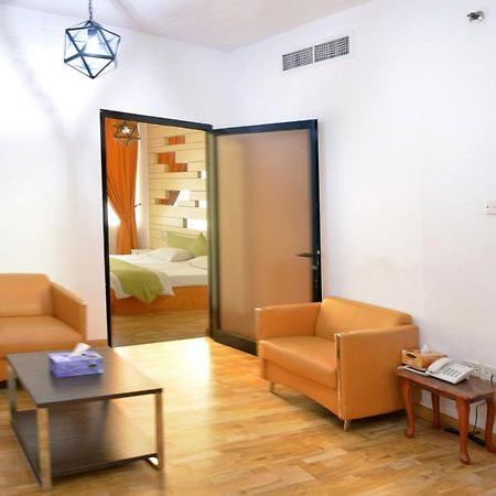 Everest International Hotel Dubai Ngoại thất bức ảnh