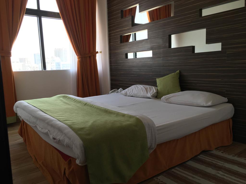 Everest International Hotel Dubai Ngoại thất bức ảnh
