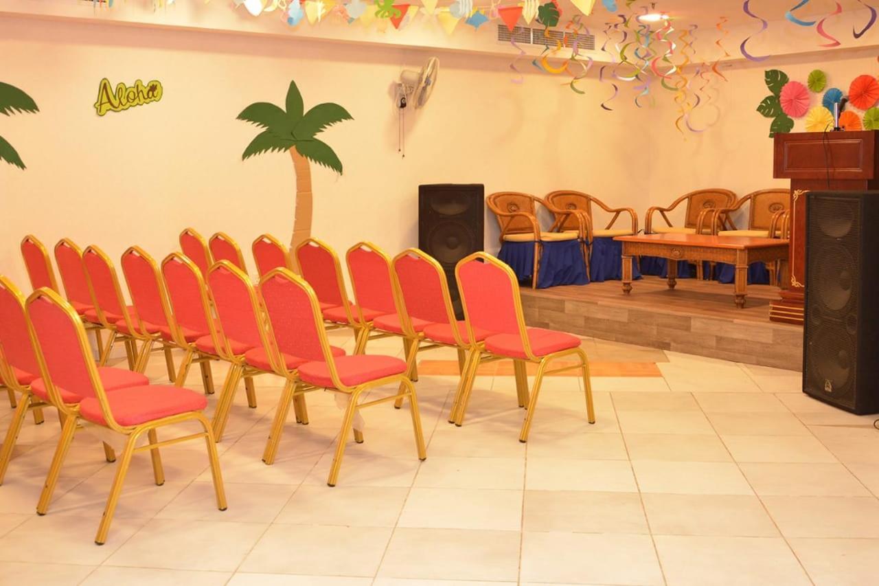 Everest International Hotel Dubai Ngoại thất bức ảnh